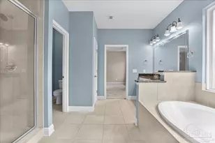 5718 Sparkleberry Ln, Pensacola, FL 32526 - Photo 23