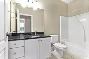 5718 Sparkleberry Ln, Pensacola, FL 32526 - Photo 35