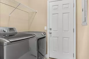 5718 Sparkleberry Ln, Pensacola, FL 32526 - Photo 37