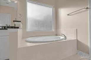 5718 Sparkleberry Ln, Pensacola, FL 32526 - Photo 25