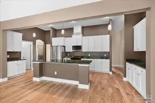 5718 Sparkleberry Ln, Pensacola, FL 32526 - Photo 15