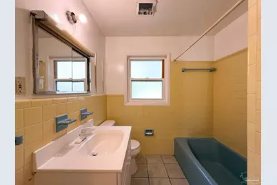 3710 Forest Glen Dr, Pensacola, FL 32504 - Photo 11