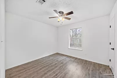 3905 Deerwood Cir, Pace, FL 32571 - Photo 29