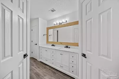 3905 Deerwood Cir, Pace, FL 32571 - Photo 19