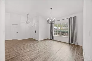 3905 Deerwood Cir, Pace, FL 32571 - Photo 5