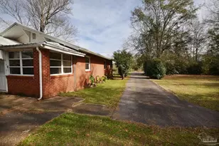 6475 Chestnut Rd, Molino, FL 32577 - Photo 3