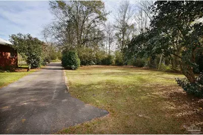 6475 Chestnut Rd, Molino, FL 32577 - Photo 5