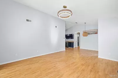 3502 Silvertree Ln, Pensacola, FL 32504 - Photo 9