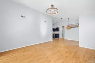 3502 Silvertree Ln, Pensacola, FL 32504 - Photo 9