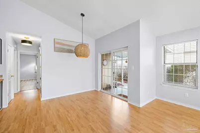 3502 Silvertree Ln, Pensacola, FL 32504 - Photo 11