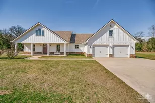 4940 Palmer Ridge Dr, Milton, FL 32570 - Photo 1