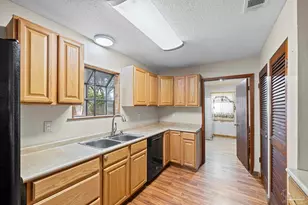 4960 Hyatt Ln, Pace, FL 32571 - Photo 9