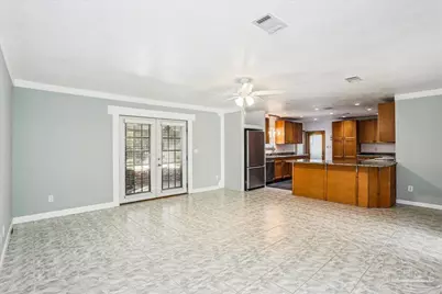 1058 New Haven Dr, Pensacola, FL 32533 - Photo 5