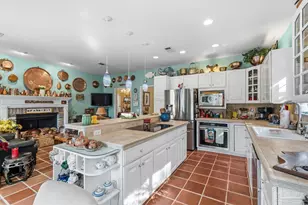 6523 Calle De Lago, Navarre, FL 32566 - Photo 11