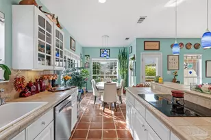 6523 Calle De Lago, Navarre, FL 32566 - Photo 13