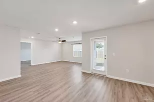 5964 Laurel Oak Dr, Pensacola, FL 32526 - Photo 15