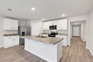 5964 Laurel Oak Dr, Pensacola, FL 32526 - Photo 11