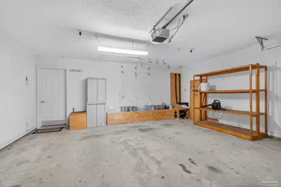 2212 Blue Lake Dr, Pensacola, FL 32506 - Photo 51