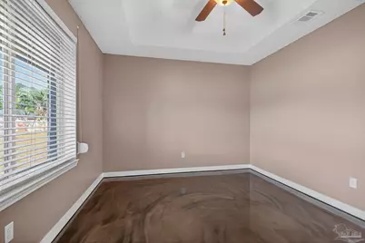 2212 Blue Lake Dr, Pensacola, FL 32506 - Photo 23