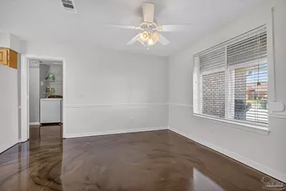 2212 Blue Lake Dr, Pensacola, FL 32506 - Photo 13