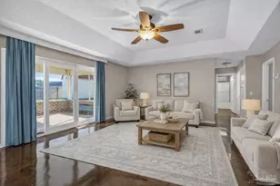 2212 Blue Lake Dr, Pensacola, FL 32506 - Photo 9