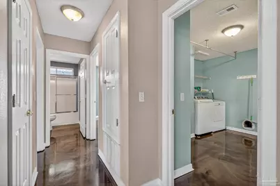 2212 Blue Lake Dr, Pensacola, FL 32506 - Photo 35