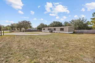 4891 Blue Ribbon Dr, Milton, FL 32583 - Photo 3