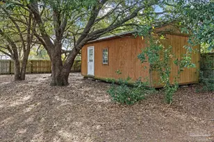 4891 Blue Ribbon Dr, Milton, FL 32583 - Photo 25