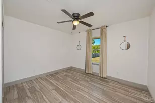 6912 Leisure St, Navarre, FL 32566 - Photo 27