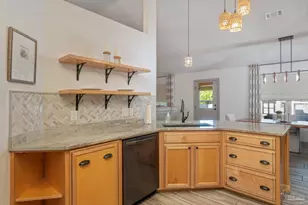 6912 Leisure St, Navarre, FL 32566 - Photo 13