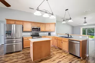 7292 Broadmoor St, Navarre, FL 32566 - Photo 19