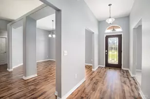 7292 Broadmoor St, Navarre, FL 32566 - Photo 11