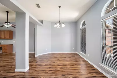 7292 Broadmoor St, Navarre, FL 32566 - Photo 15