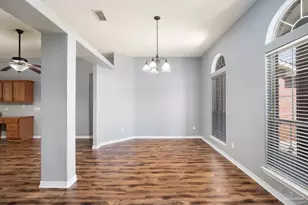 7292 Broadmoor St, Navarre, FL 32566 - Photo 15