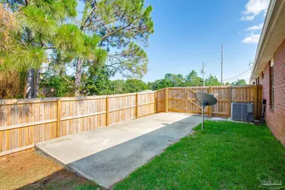 7292 Broadmoor St, Navarre, FL 32566 - Photo 43