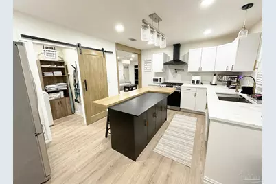 2100 N Spring St, Pensacola, FL 32501 - Photo 3