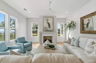 803 Bayshore Dr, Pensacola, FL 32507 - Photo 15