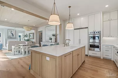 803 Bayshore Dr, Pensacola, FL 32507 - Photo 23