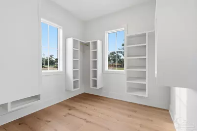 803 Bayshore Dr, Pensacola, FL 32507 - Photo 37