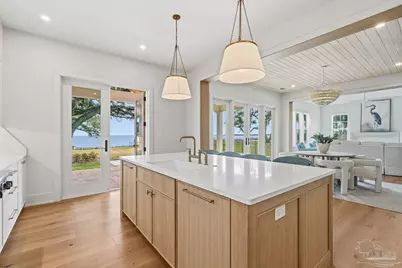 803 Bayshore Dr, Pensacola, FL 32507 - Photo 25