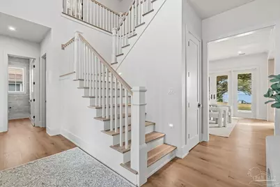 803 Bayshore Dr, Pensacola, FL 32507 - Photo 9