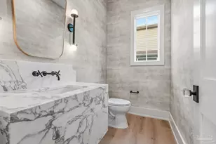 803 Bayshore Dr, Pensacola, FL 32507 - Photo 43