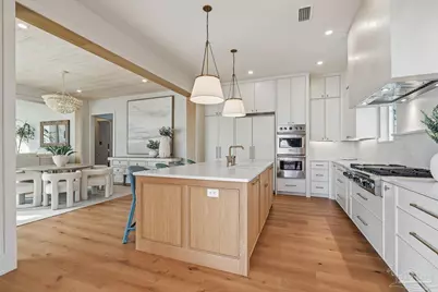 803 Bayshore Dr, Pensacola, FL 32507 - Photo 25