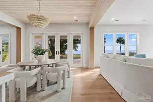 803 Bayshore Dr, Pensacola, FL 32507 - Photo 13