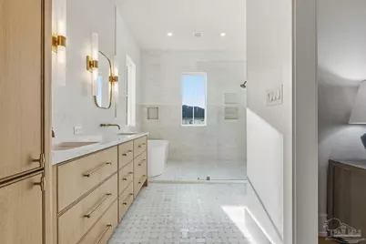 803 Bayshore Dr, Pensacola, FL 32507 - Photo 33