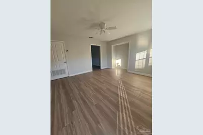 750 Tumbleweed Trl #B, Pensacola, FL 32534 - Photo 3