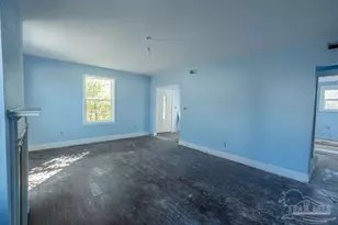 800 Mallory St, Pensacola, FL 32501 - Photo 15