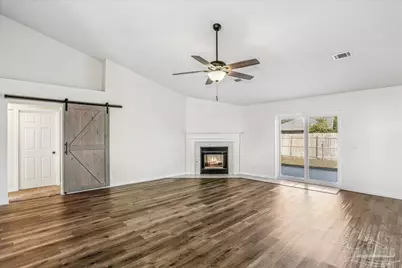 1129 Freeboard Blvd, Pensacola, FL 32507 - Photo 9