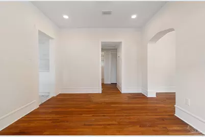 1911 E Mallory St, Pensacola, FL 32503 - Photo 9