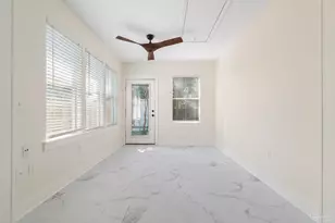 1911 E Mallory St, Pensacola, FL 32503 - Photo 21